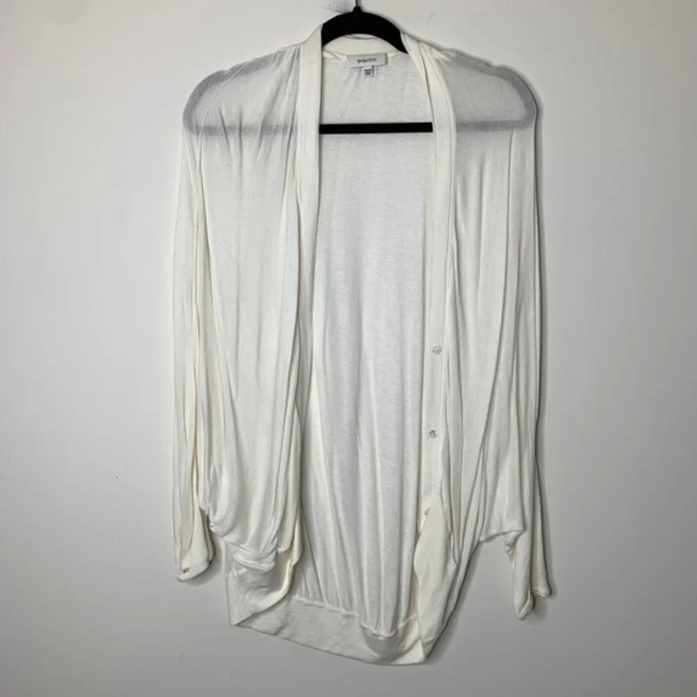 Aritzia Babaton Cardigan Sweater Dolman 3/4 Length Sleeve Button front Off White - Picture 7 of 10